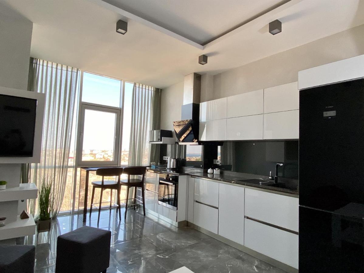 "Pearl 17" Sea View Elite Apartments In Historical Centre Of Odessa 외부 사진